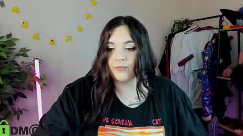 Mia online show from February 4, 12:58 am