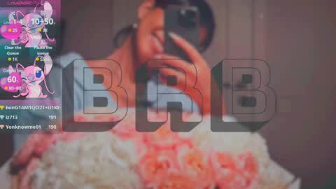 Mia online show from March 11, 9:24 am