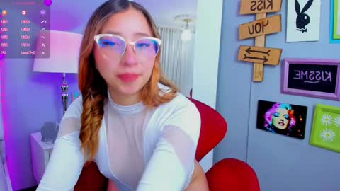 Mia  online show from October 14, 12:19 pm