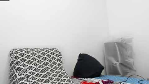 Snapshot of mia_soman chatting on February 25, 10:31 pm mia soman online show from February 25, 10:31 pm