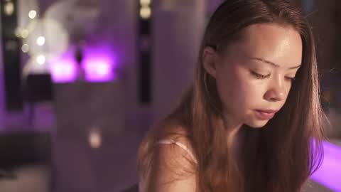 VixenMia online show from June 30, 2:55 am
