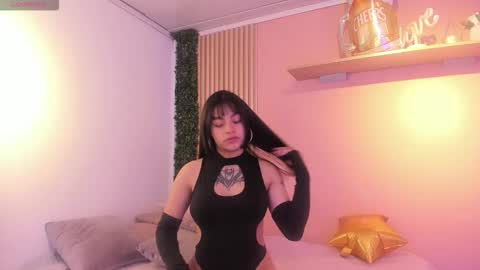 Snapshot of mia_zafir chatting on October 13, 1:13 pm mia_zafir online show from October 13, 1:13 pm
