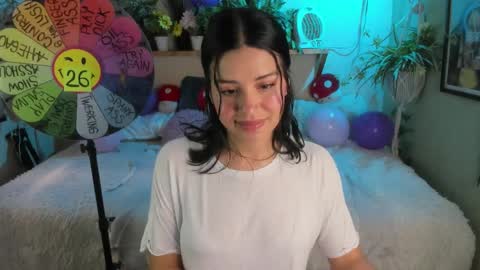 Miaa online show from December 4, 7:35 pm