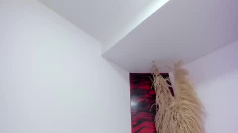 miaa_sccott_ online show from September 13, 2:19 pm