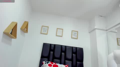 Snapshot of miaa_sofiaa chatting on January 16, 3:56 pm mia sofia online show from January 16, 3:56 pm