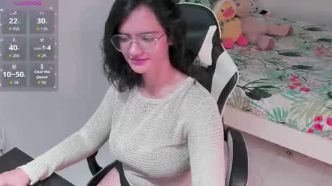Snapshot of miaa_sotto chatting on October 15, 3:43 am Maria Fernanda online show from October 15, 3:43 am