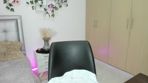 miaa_star_1x online show from July 12, 10:51 am