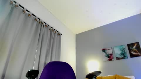 Snapshot of miaa_z chatting on October 16, 5:45 pm Miaa online show from October 16, 5:45 pm