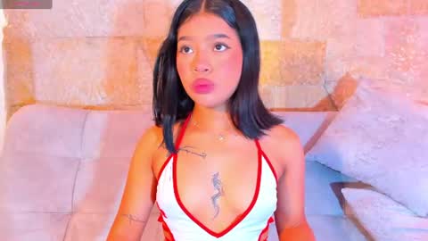 MiaaSummeer online show from July 19, 1:03 pm