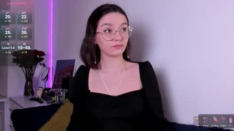 mia online show from February 16, 7:23 pm