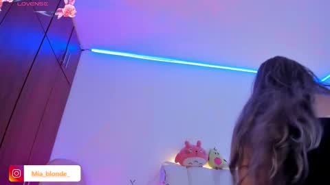 MIA online show from March 2, 12:12 pm