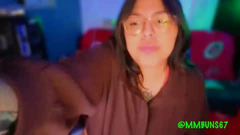 Snapshot of miacanela_xo chatting on October 20, 12:26 am Mia online show from October 20, 12:26 am