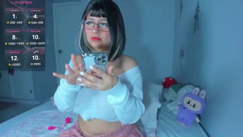 Mia Engels  online show from February 27, 11:14 am