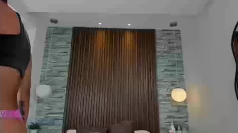 Snapshot of miagomezx chatting on September 22, 7:51 pm miagomezx online show from September 22, 7:51 pm