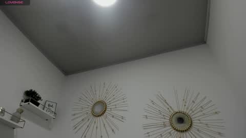 Snapshot of miah_bigboobs chatting on September 29, 11:20 am Miah Collins online show from September 29, 11:20 am