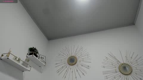 Snapshot of miah_bigboobs chatting on October 18, 10:58 pm Miah Collins online show from October 18, 10:58 pm