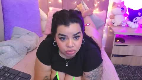 Miah Joness online show from February 20, 6:19 am