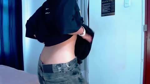 miahotcs online show from September 13, 2:41 pm