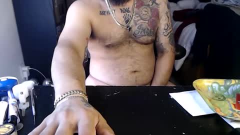 Mark online show from November 13, 6:32 pm