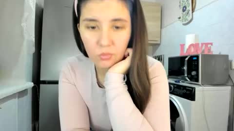 MiaMarrone online show from December 19, 8:04 pm