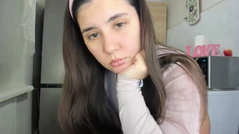 MiaMarrone online show from December 21, 12:28 am