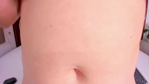 Mia  online show from November 6, 4:48 am