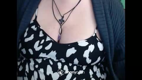 maya online show from December 17, 8:59 pm