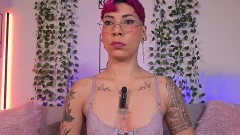 Mia Morgann online show from March 4, 10:01 am