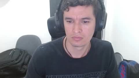 miaou_miaou online show from November 12, 12:57 am