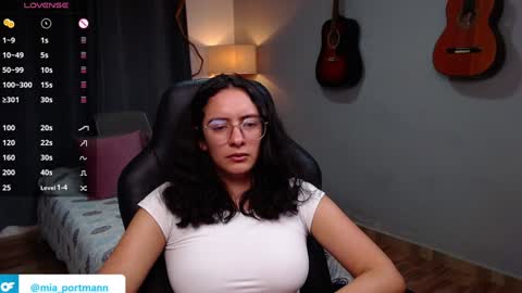 MIAPORTMANN online show from December 20, 1:00 pm