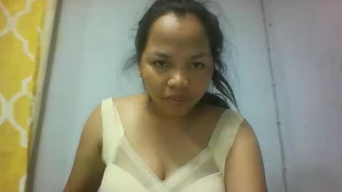 miarii online show from December 5, 9:41 am