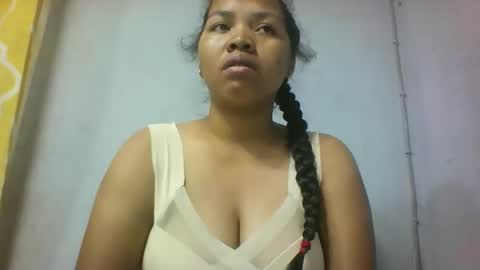 miarii online show from December 17, 5:25 am