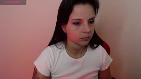 Snapshot of miarobinn_ chatting on September 11, 11:55 am miarobinn_ online show from September 11, 11:55 am