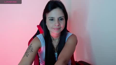 Snapshot of miarobinn_ chatting on September 29, 4:28 pm miarobinn_ online show from September 29, 4:28 pm