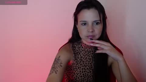 Snapshot of miarobinn_ chatting on September 24, 11:28 am miarobinn_ online show from September 24, 11:28 am