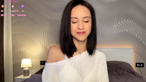 Mia online show from March 10, 6:51 am