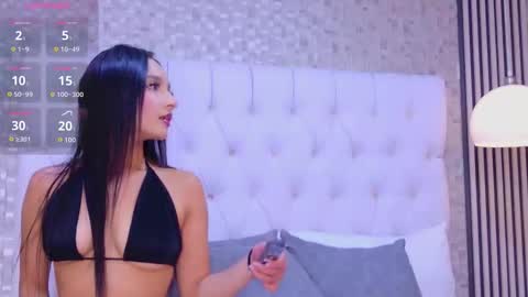 Mia Sweetth online show from February 19, 4:11 am