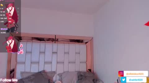 Snapshot of miavillalobos_ chatting on March 12, 3:07 pm Mia Villalobos online show from March 12, 3:07 pm