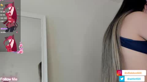 Snapshot of miavillalobos_ chatting on February 14, 4:09 pm Mia Villalobos online show from February 14, 4:09 pm