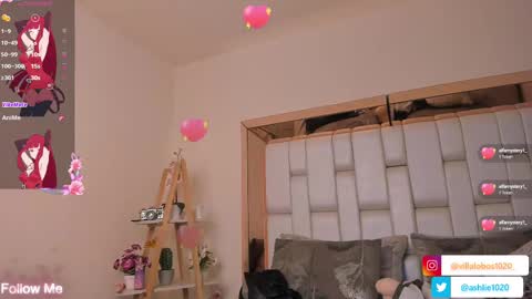 Snapshot of miavillalobos_ chatting on February 26, 7:21 pm Mia Villalobos online show from February 26, 7:21 pm