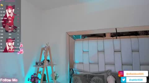Snapshot of miavillalobos_ chatting on February 24, 7:09 pm Mia Villalobos online show from February 24, 7:09 pm