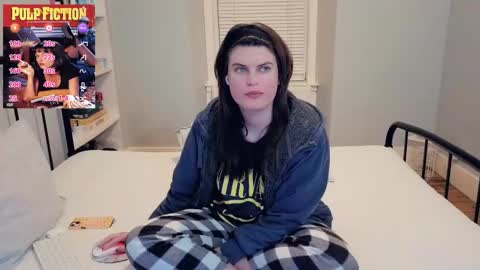 Mia  online show from April 12, 9:41 pm