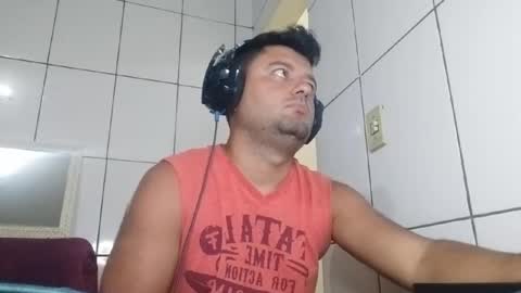 Snapshot of micarranox chatting on February 3, 7:21 pm micarranox online show from February 3, 7:21 pm
