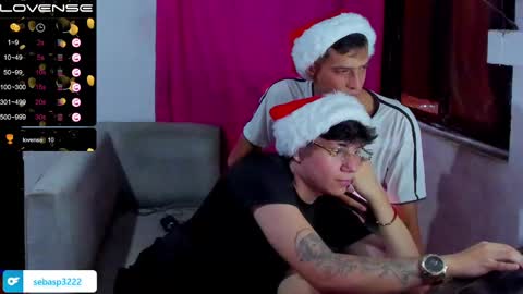 michael independent model  online show from December 11, 1:26 am