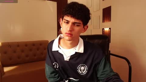 michaelkoiv online show from March 31, 12:38 pm