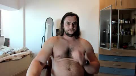 michaelragnar90 online show from February 19, 9:41 am