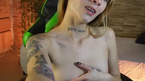 Michael Walkerr online show from February 19, 6:40 pm