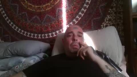michawolf96 online show from April 24, 3:25 pm