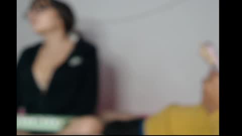 Michell online show from April 17, 2:58 am