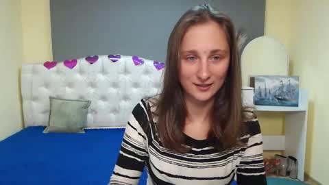 Snapshot of michellee11 chatting on October 9, 11:48 am Michel online show from October 9, 11:48 am